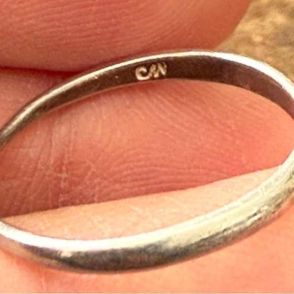 Love knot ring - Picture 3 of 5